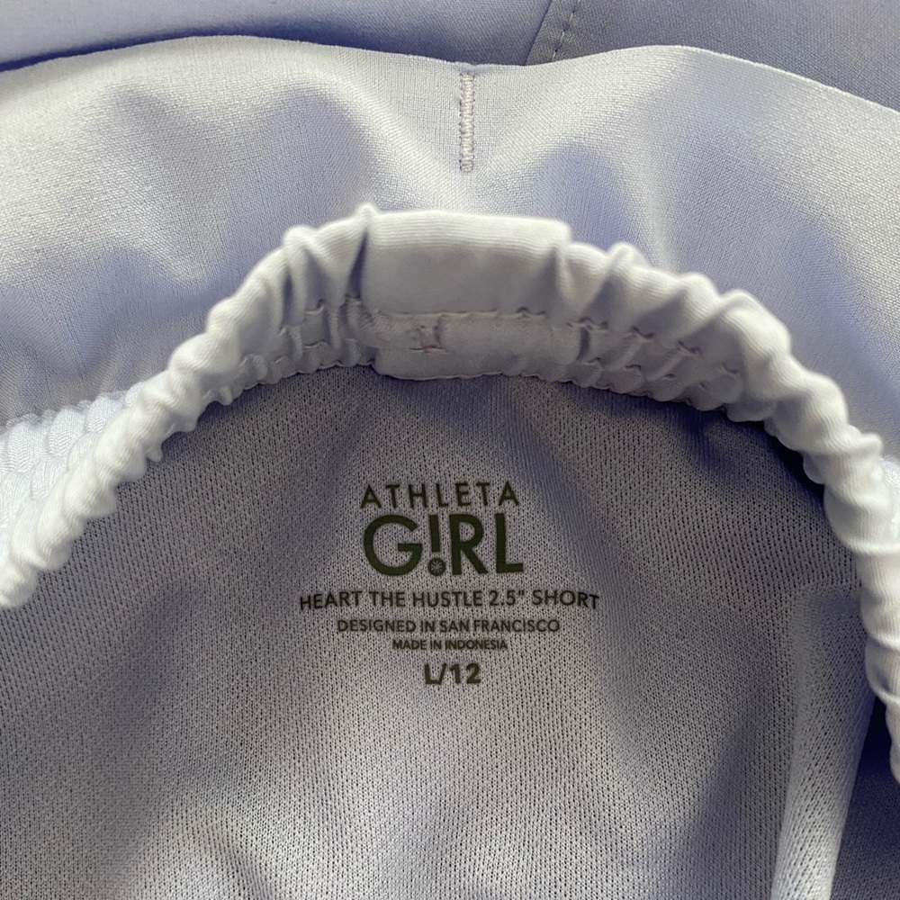 Athleta girl Heart The Hustle 2.5” Short - Picture 8 of 11